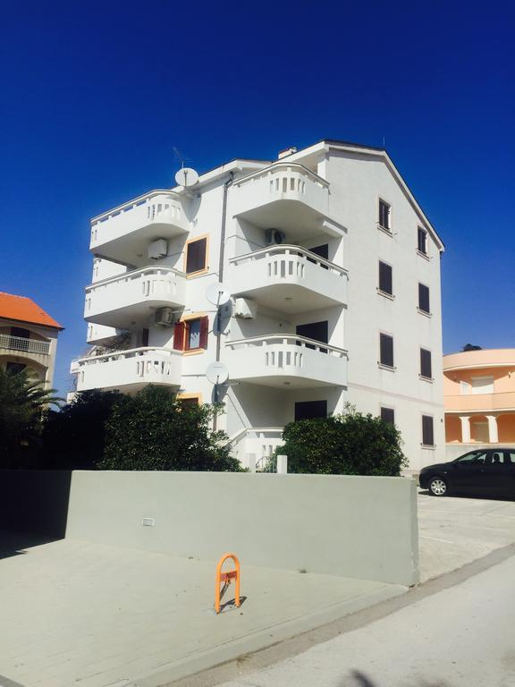 Novalja Beach Apartment Esterno foto